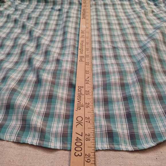 Eddie Bauer Short-Sleeve Plaid Button-Down Shirt Men's Size Medium - Picture 7 of 9